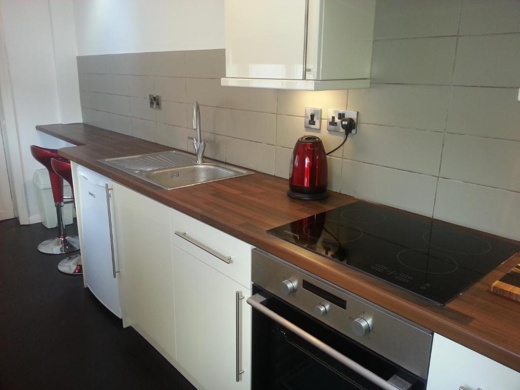 סקארבורו 45 The Square Holiday Apartments חדר תמונה
